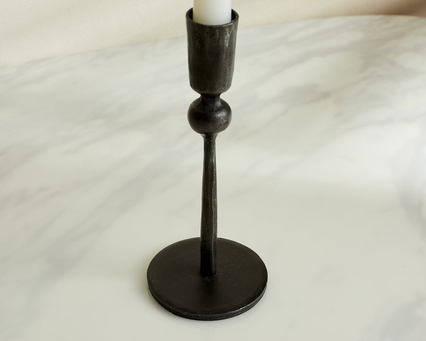 Aruma Iron Black Candle Holder-1